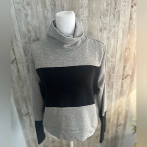 Adidas Cropped Sweatshirt